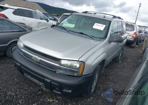 2005 Chevrolet Trailblazer Ls z USA, uszkodzony, nr VIN 1GNDT13S352100995